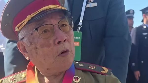 （有片）93歲老兵中氣十足：如果戰爭需要　我第一個報名參加戰鬥！