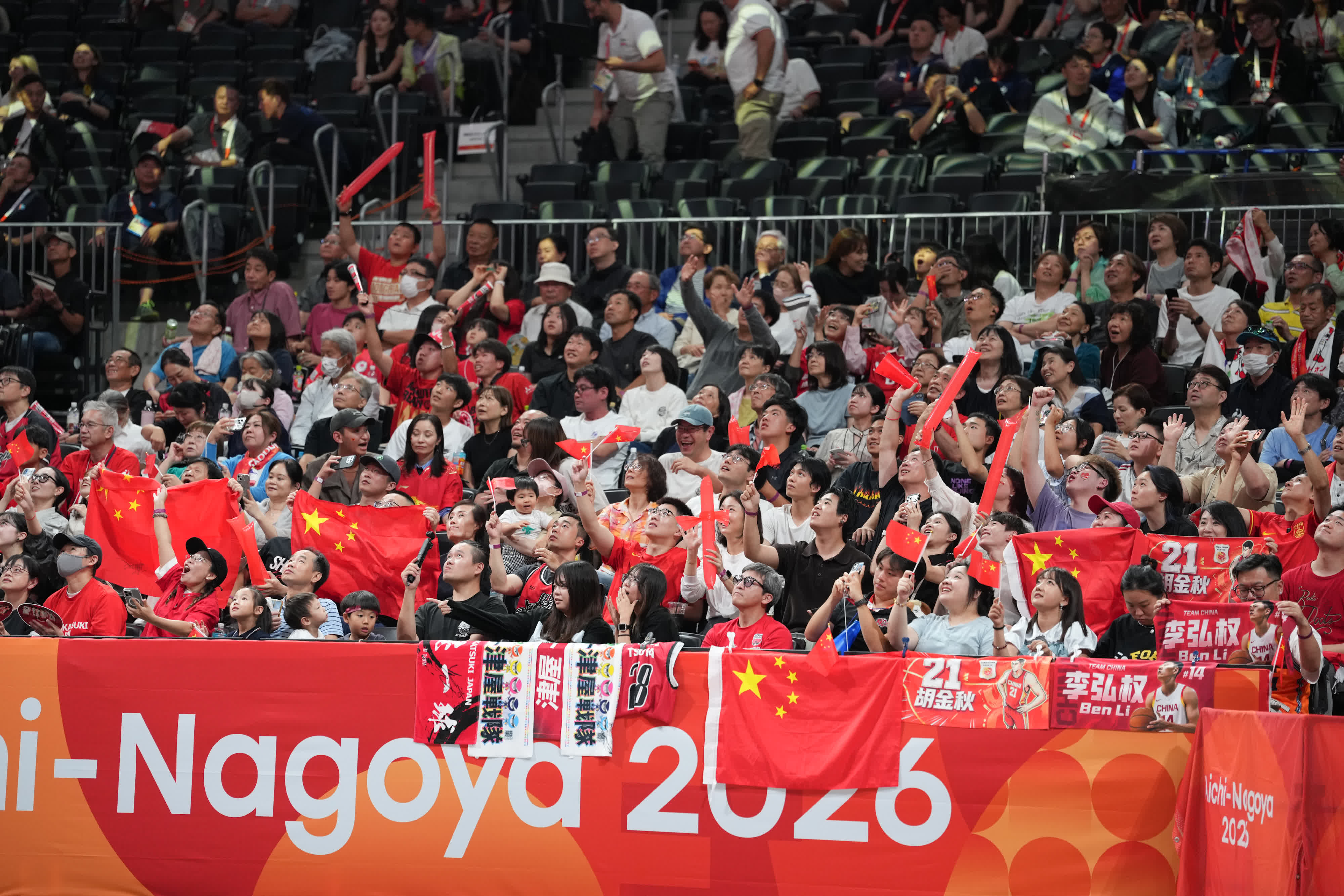 亞運男子籃球4強，中國對日本。（大公文匯全媒體記者麥鈞傑攝）