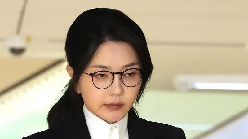 金建希涉嫌「賣官鬻爵」案二審獲刑5年　刑期較一審判決減輕