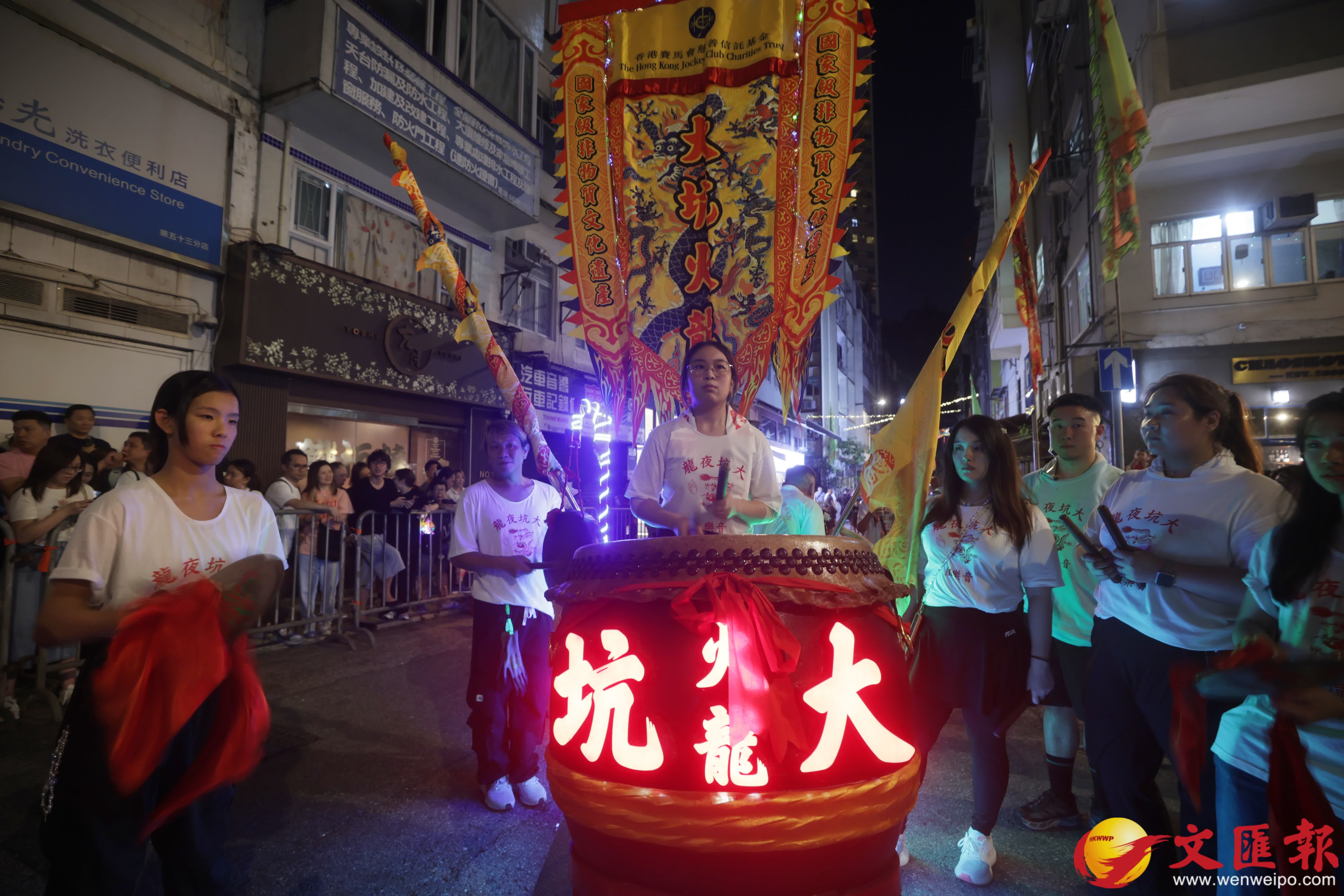 大坑舞火龍。（香港文匯報記者 郭木又 攝）
