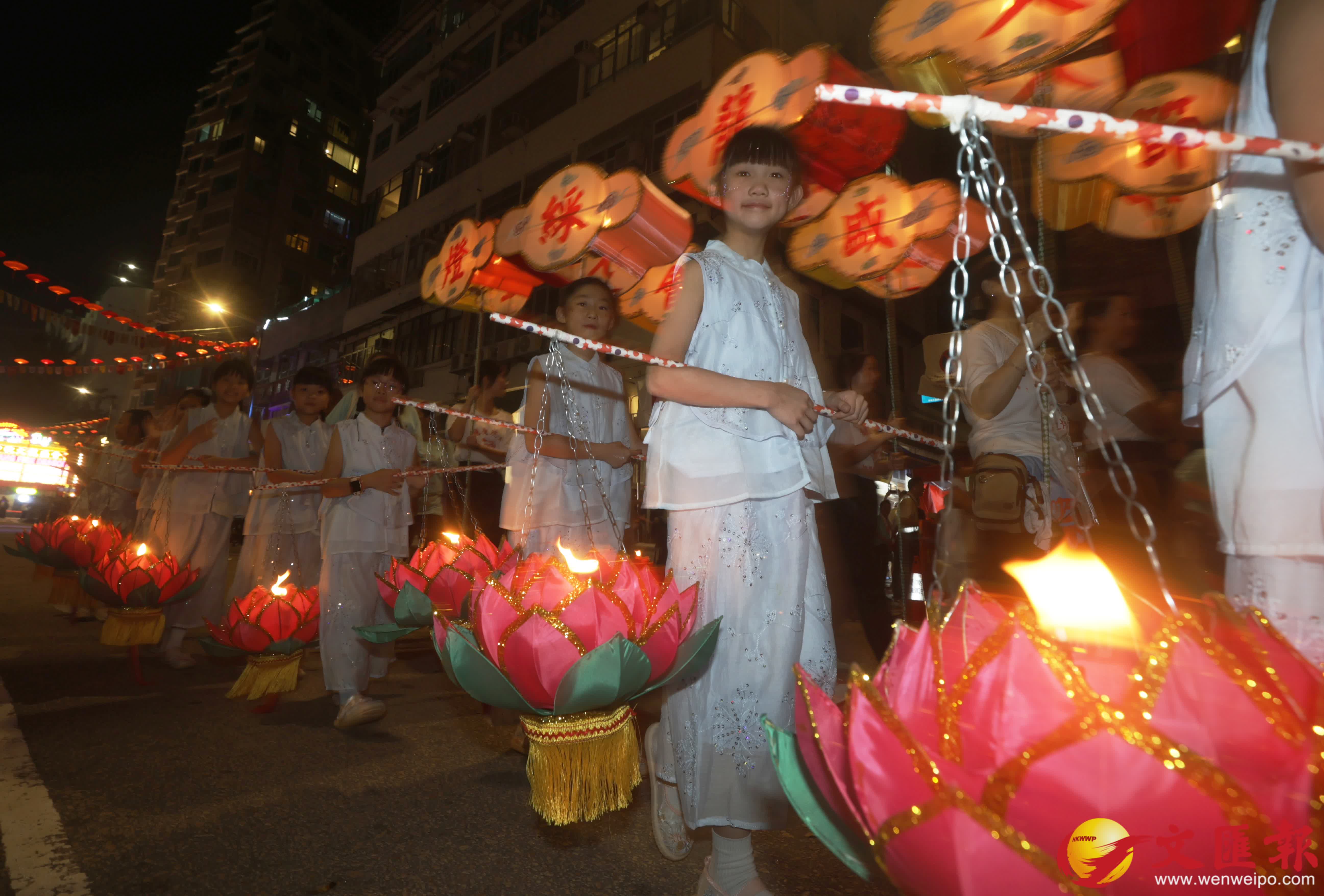 大坑舞火龍。（香港文匯報記者 郭木又 攝）
