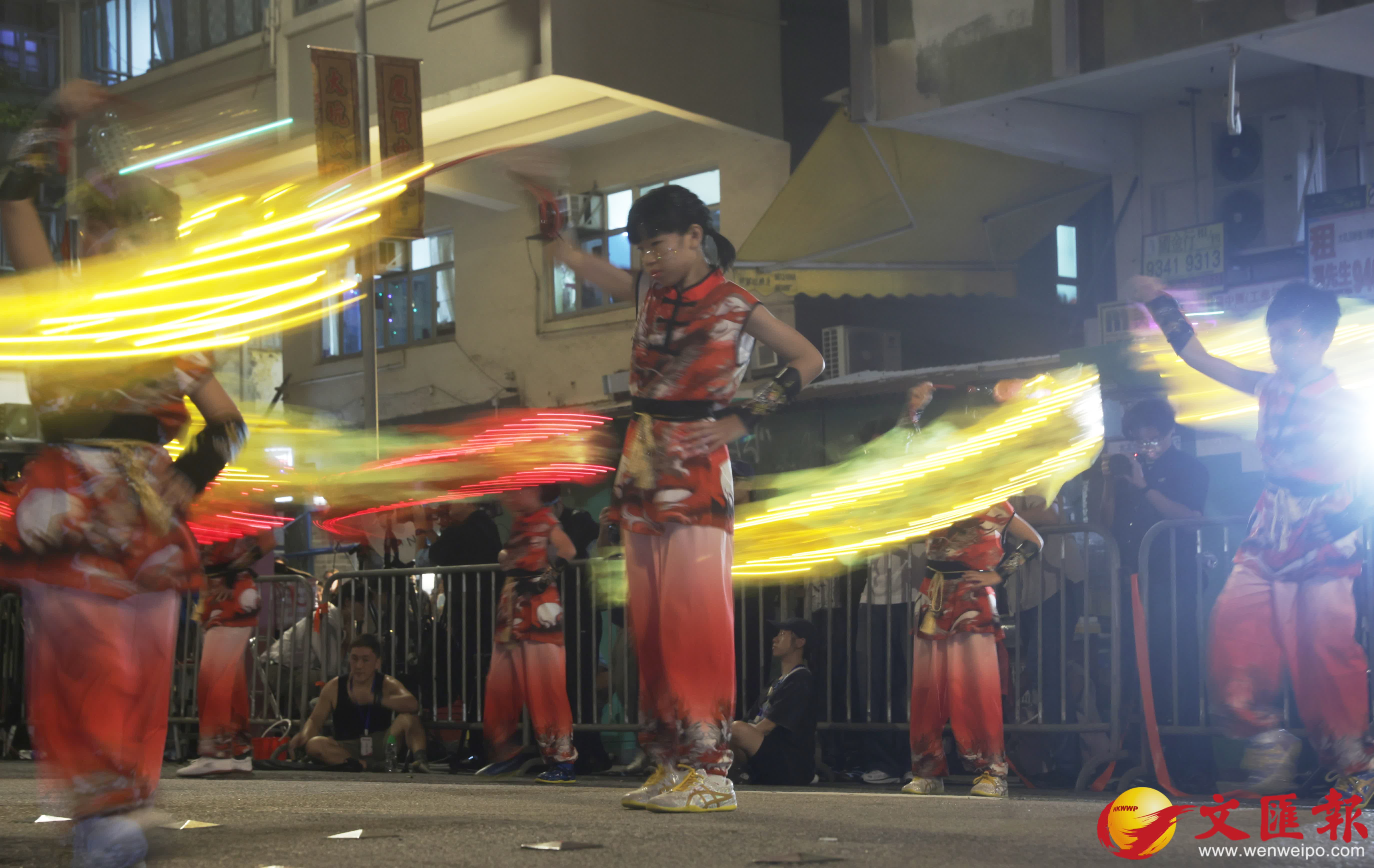 大坑舞火龍。（香港文匯報記者 郭木又 攝）
