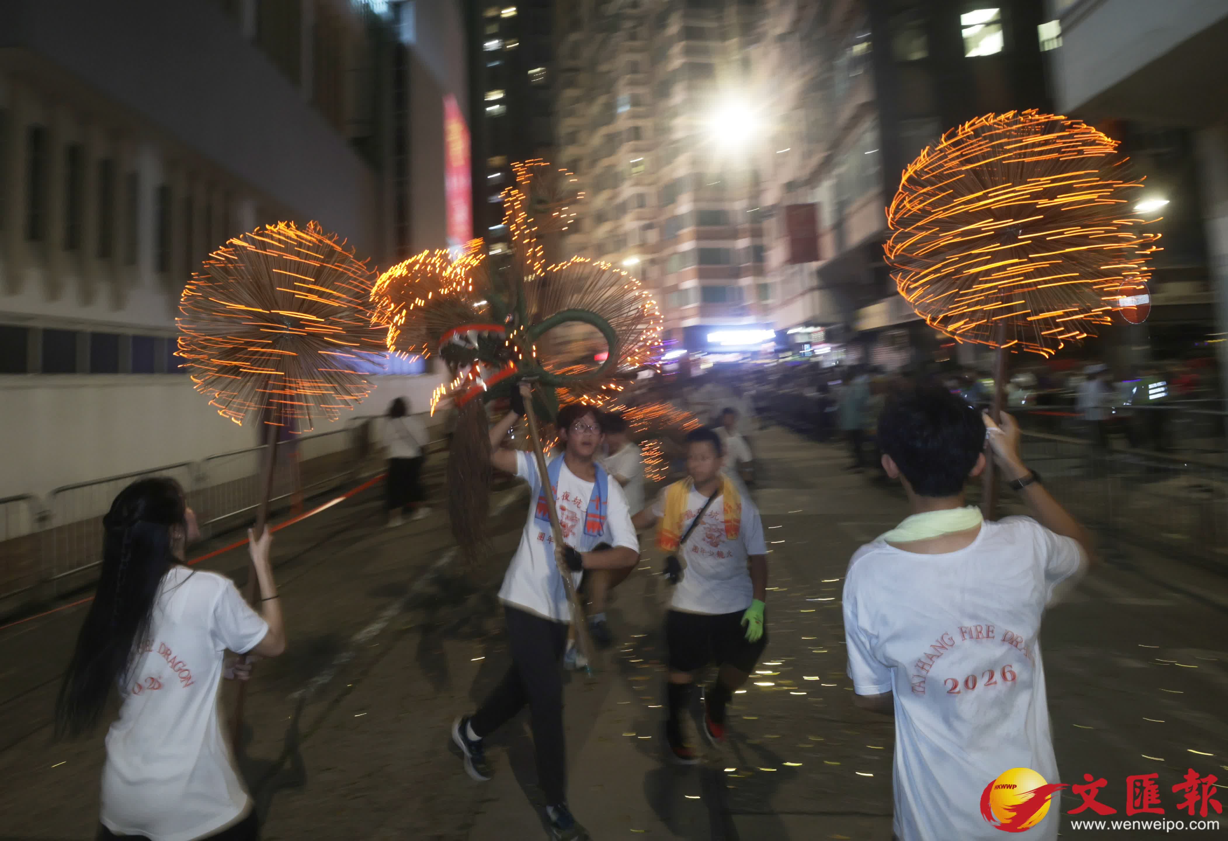 大坑舞火龍。（香港文匯報記者 郭木又 攝）
