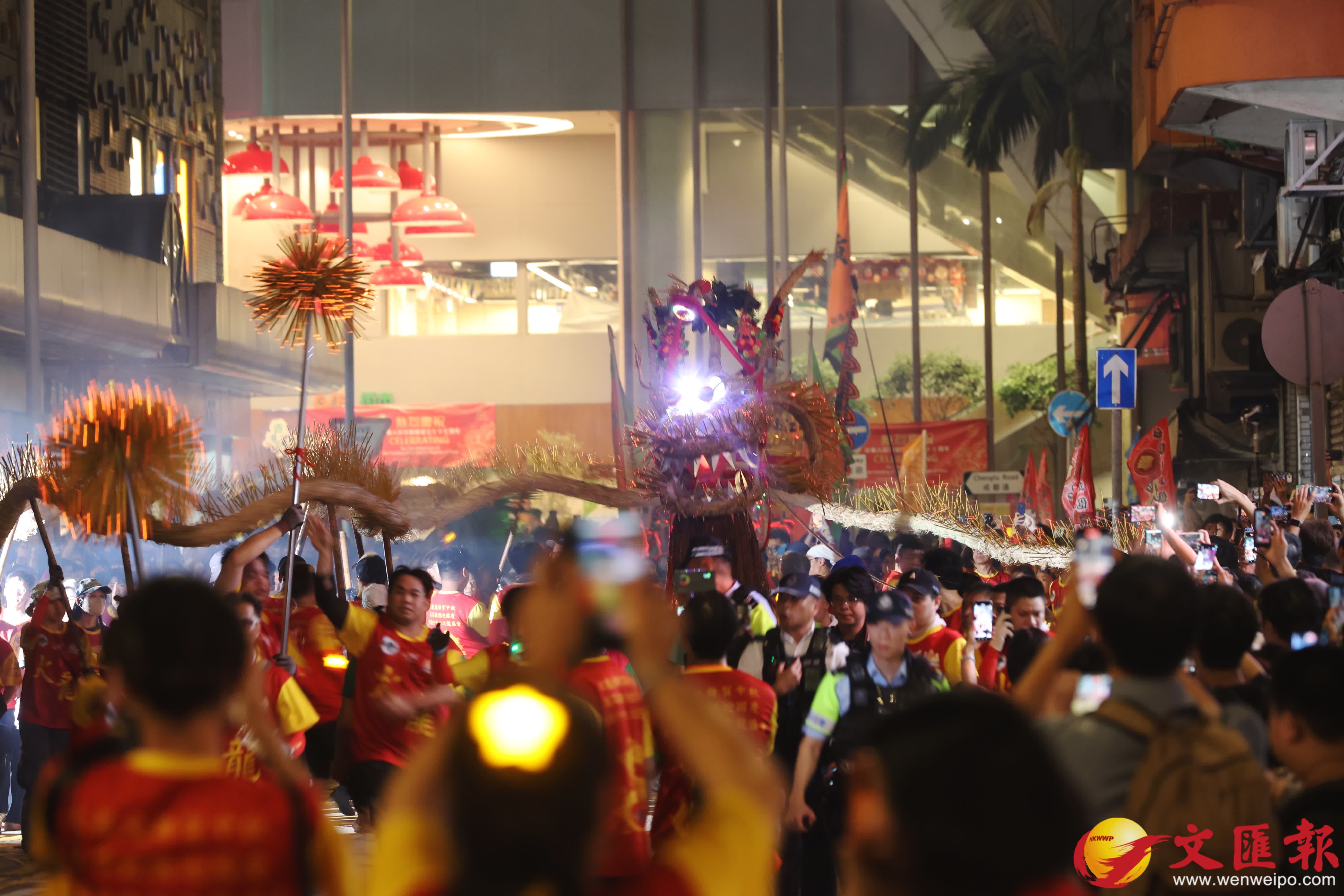 香港仔中秋火龍盛會。（香港文匯報記者 曾興偉 攝）