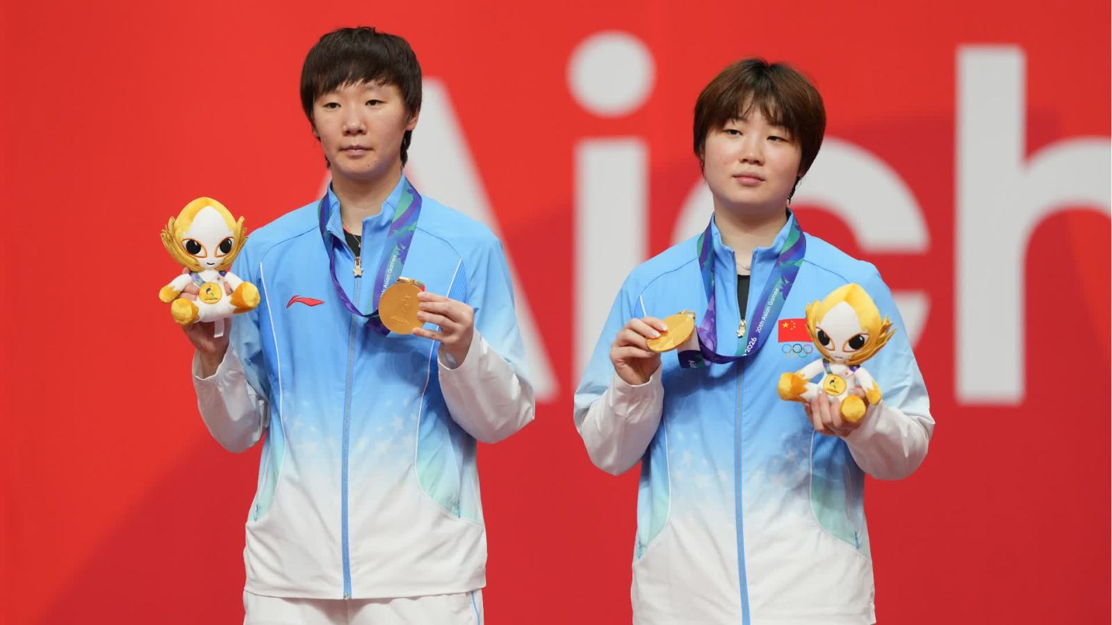 擊敗日本組合！王曼昱蒯曼奪得亞運女雙金牌