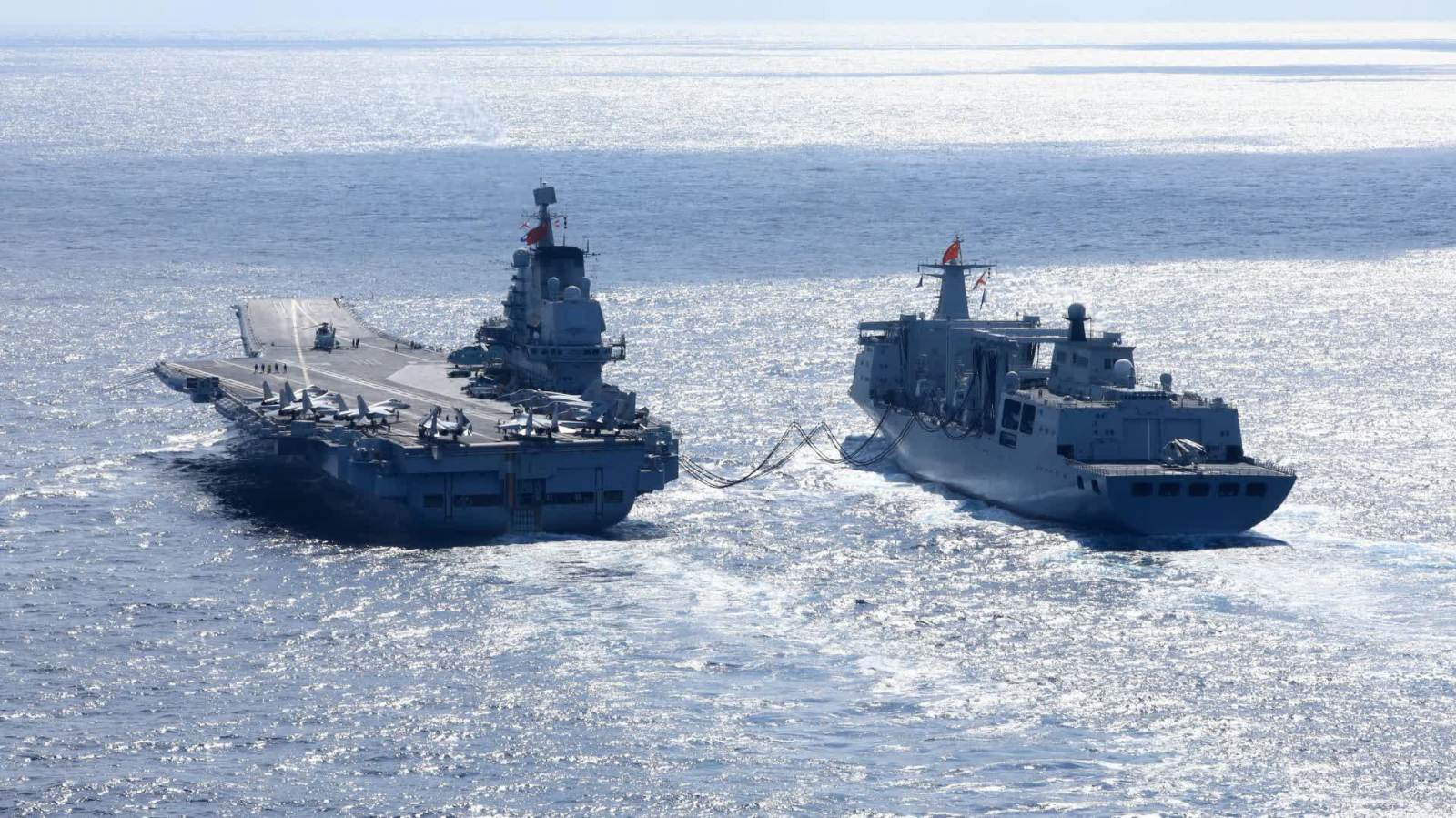 遼寧艦航母編隊赴西太平洋相關海域開展訓練